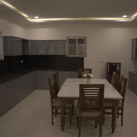 Dcasa Apartment Hotel 海得拉巴 外观 照片