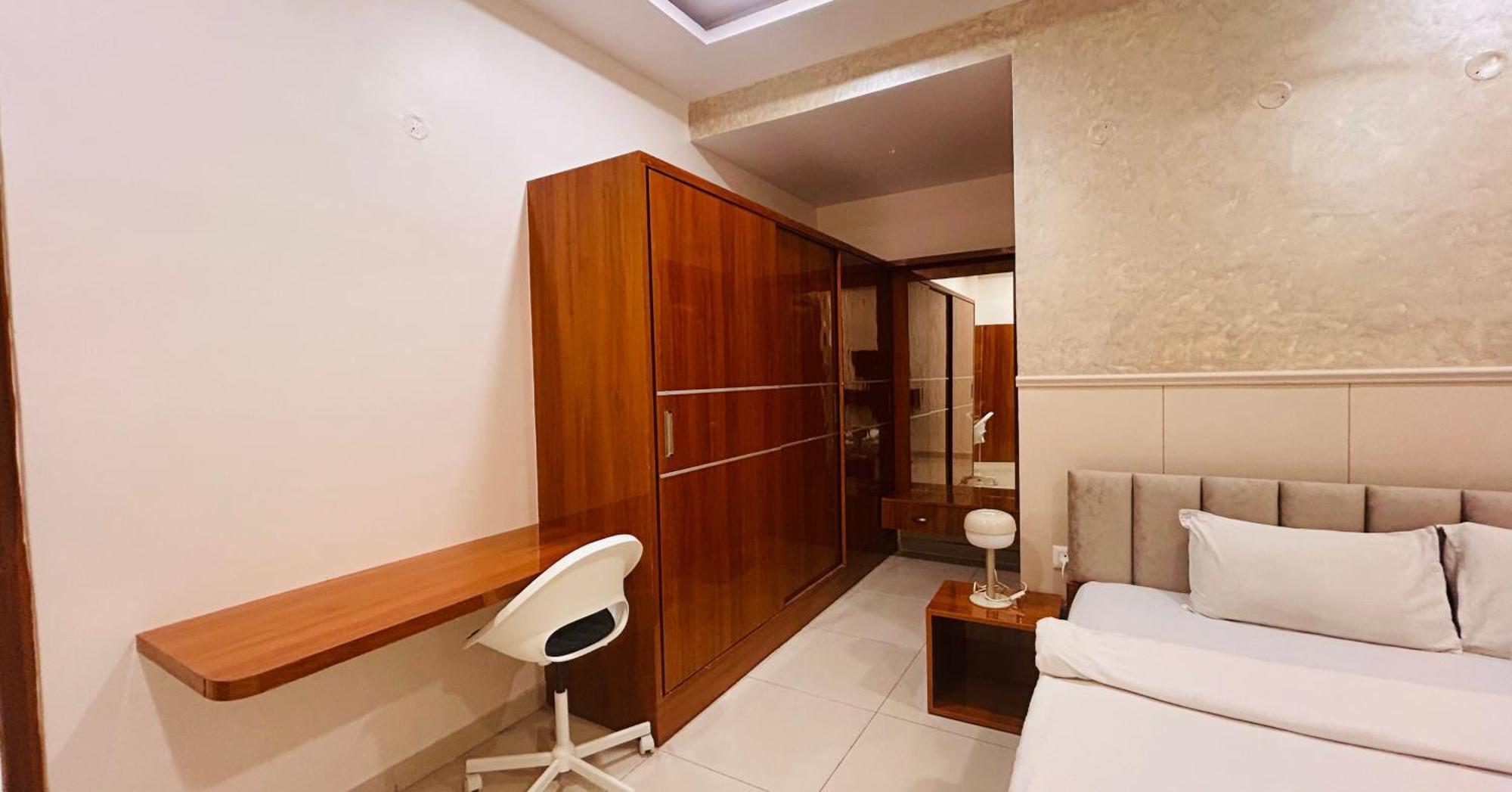 Dcasa Apartment Hotel 海得拉巴 外观 照片